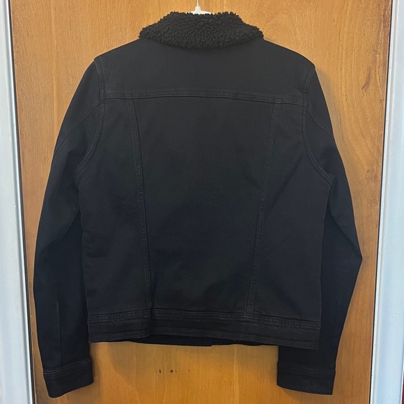 Universal Thread Black Denim Sherpa Lined Jacket NWOT - Picture 5 of 8